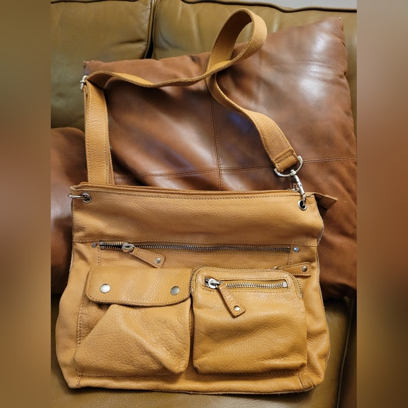 Fossil Handbags - Fossil Leather Crossbody